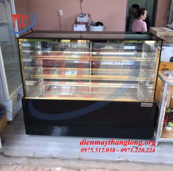 Tủ trưng bày bánh kính vuông 1.5m -3 tầng Kincool